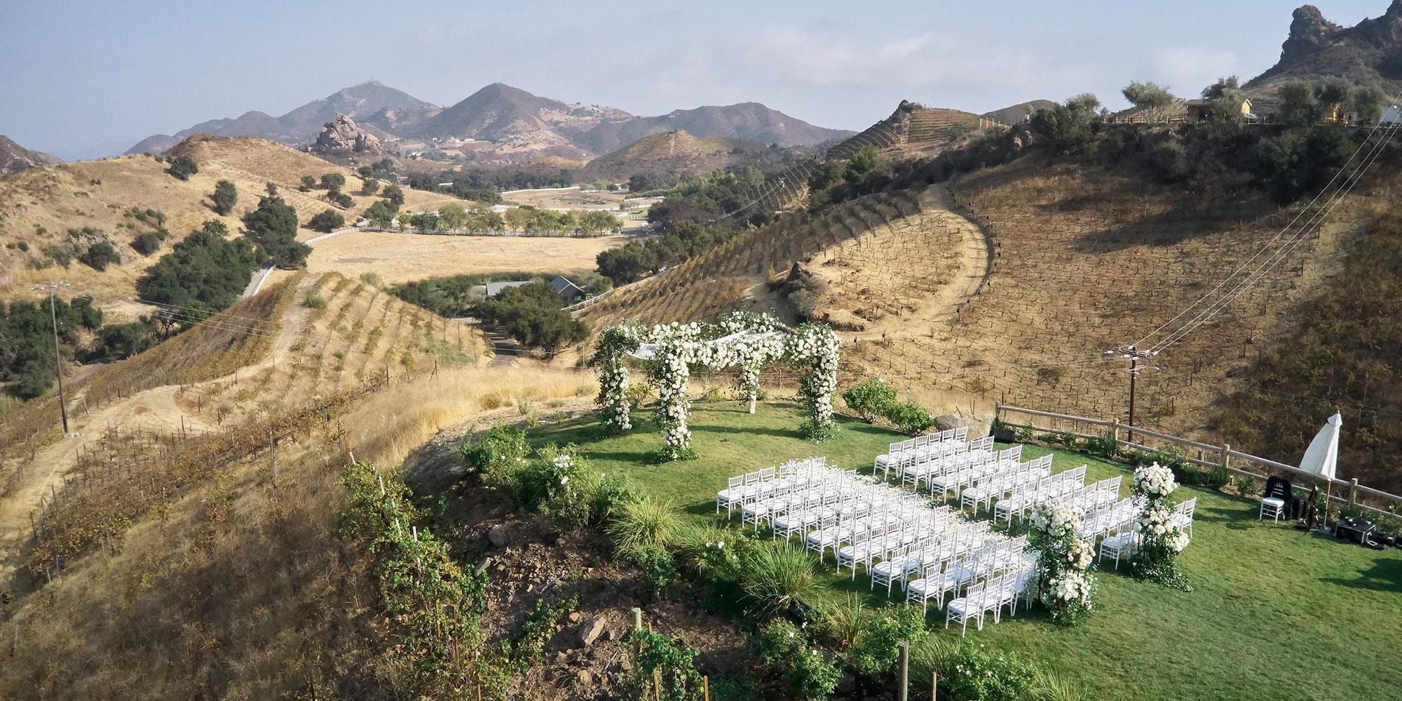 Majestic ⁤Mountain Venues for Nature-Loving Couples
